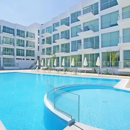Too Coool Coralli Apartment Protaras