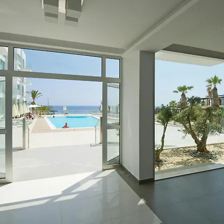 Too Coool 1 Bedroom Coralli شقة بروتاراس