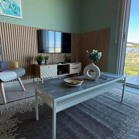 Too Coool 1 Bedroom Coralli * بروتاراس